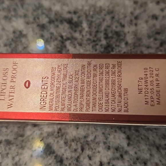 Wine Colors Bottle Shaped Lip Tint Lip Gloss - Picture 13 of 13